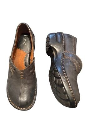 B.O.C. by Born - Earley Clogs Black Leather Comfort Shoes Size 9 NWOT